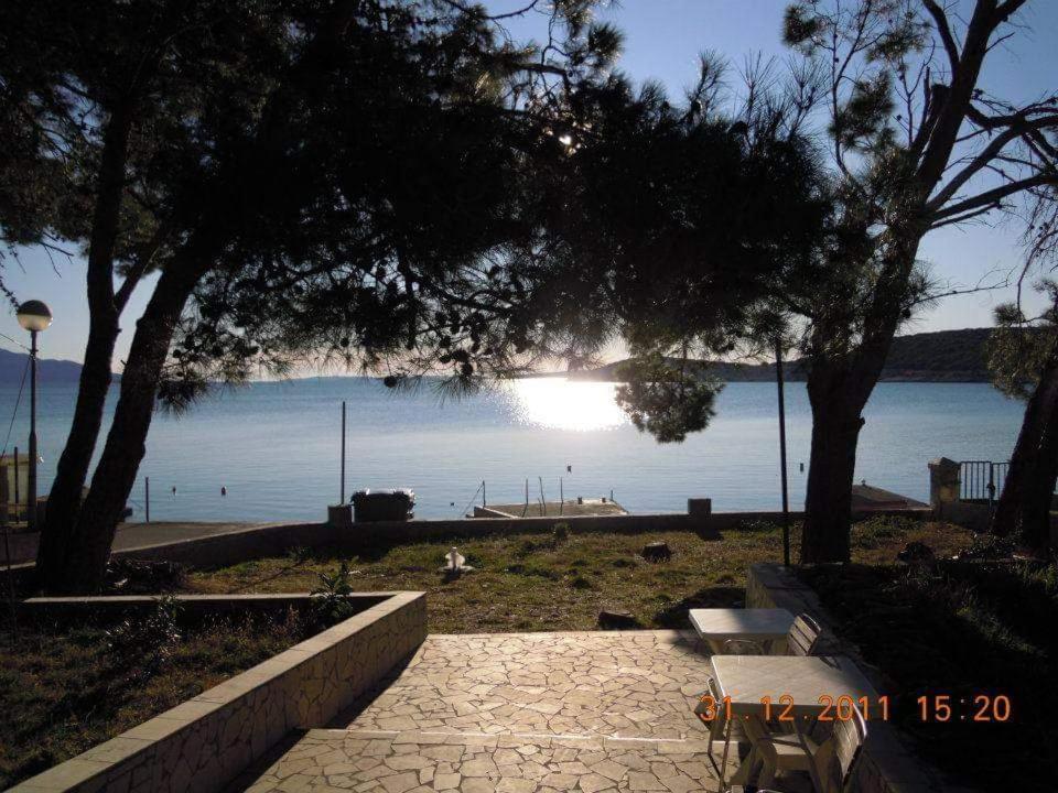 Seaside Dunka Apartment Martinšćica Kültér fotó